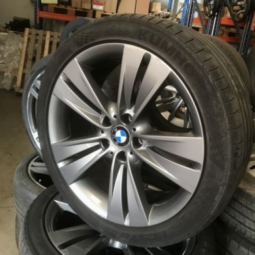 LLANTAS BMW EN 19" Neumáticos Kumho 245/40 ZR19 - 2 Neumáticos al 50% y 2 para cambiar