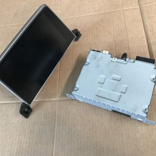 CONJUNTO NAVEGACION PEUGEOT 3008 II 2018 Ref. Radio 9820469280   Ref. Pantalla 9810032680