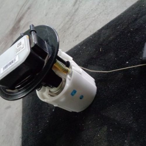 DEPOSITO COMBUSTIBLE / AFORADOR PEUGEOT 2008 II 2020 1200 Gasolina 130cv Marca Delphi Ref
