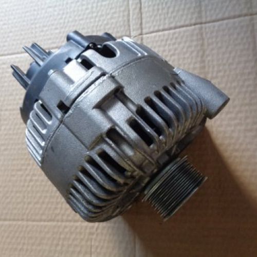 ALTERNADOR BMW SERIE 6 2008 635d E63 140.000Kms MARCA VALEO Ref. 2151471702