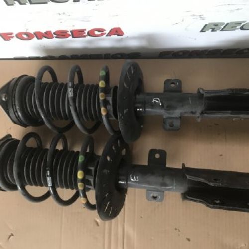 AMORTIGUADORES DELANTEROS PEUGEOT 3008 2021 1.5hdi 130cv USADOS Ref. 9819718680