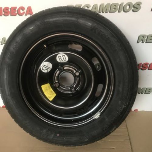 GALLETA NUEVA PEUGEOT 208 I NEUMATICO NUEVO KLEBER 185/65R15 CON GATO Y HERRAMIENTAS