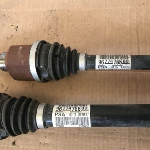 TRANSMISIONES DELANTERAS CITROEN C3 III 2017 1.2 Gasolina 40.000Kms Ref. Izq 9677476580   Ref. Dcha 9677476680