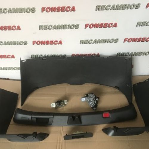 ALERON TERCERO STOP, MOTOR LIMPIA TRASERO, CERRADURAS TRASERAS, PLASTICOS INTERIORES PORTON MERCEDES GLA 2014 W156