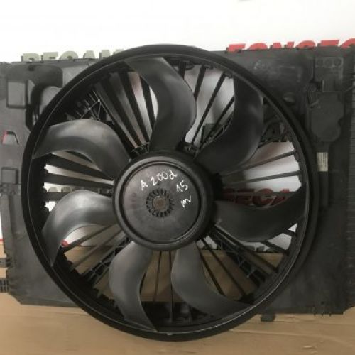 ELECTRO VENTILADOR MERCEDES A 200d 2015 w176 Usado Ref