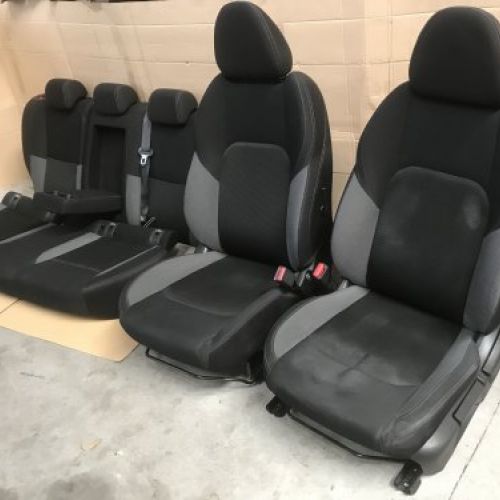 INTERIOR NISSAN QASHQAI 2019 J11 CON TAPIZADOS DE PUERTAS