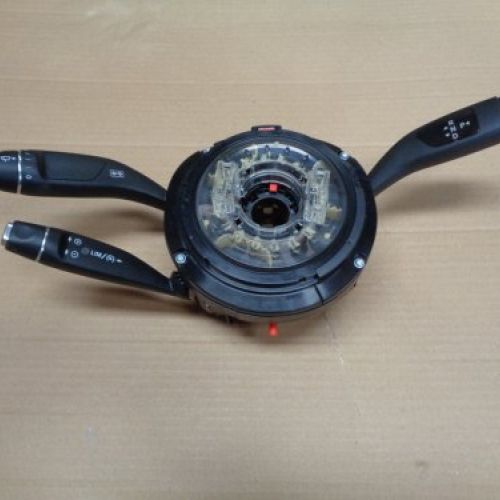 MANDO LUCES / PIÑA MERCEDES CLASE CLA 2014 W117 220cdi Automático