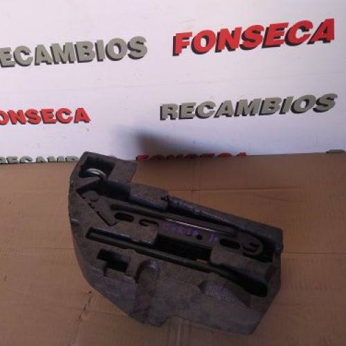GATO CON LLAVE Y SOPORTE ORIGINAL OPEL CORSA D 2010 Ref