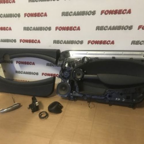 TAPIZADO PUERTA DELANTERO DERECHO MINI COOPER 2008 R56   ELEVALUNAS 2757044   CERRADURA 2752596   MANILLA EXTERIOR