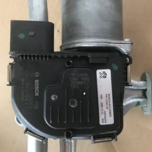 MOTOR LIMPIA PARABRISAS DELANTERO PEUGEOT 3008 2021 BOSCH USADO Ref