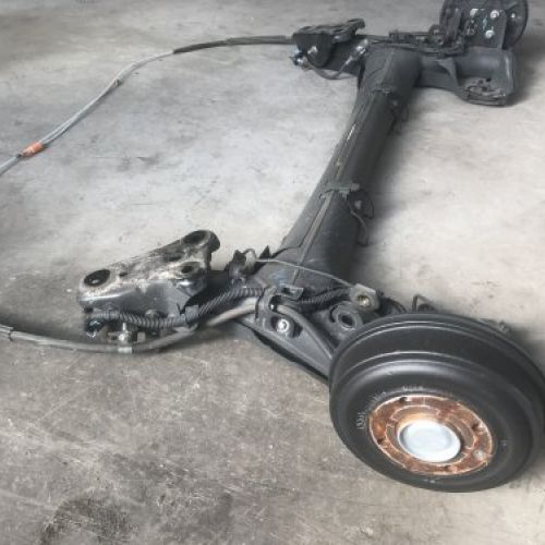 EJE TRASERO COMPLETO PEUGEOT 208 II 2020 1