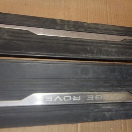 ESTRIBERAS LATERALES RANGE ROVER VOGUE 2015 L405 CON MOTOR