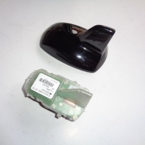 ANTENA / ALETA TIBURON MERCEDES BENZ CLASE CLA 2014 W117