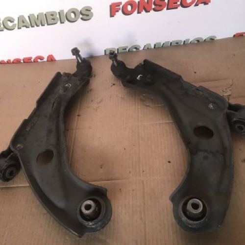 BRAZOS SUSPENSION DELANTEROS CITROEN C4 PICASSO 2017 2.0hdi 150cv USADOS Ref. Izq 98138523 / Ref. Dcho 98138522