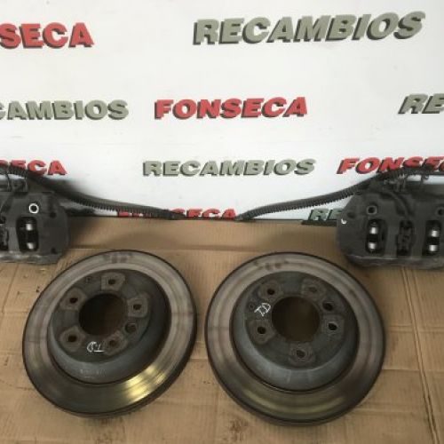 DISCOS Y PINZAS FRENO TRASEROS PORSCHE CAYENNE 2010 3.0d 92A Discos 330mm Pinzas Brembo Ref. 7P0615423