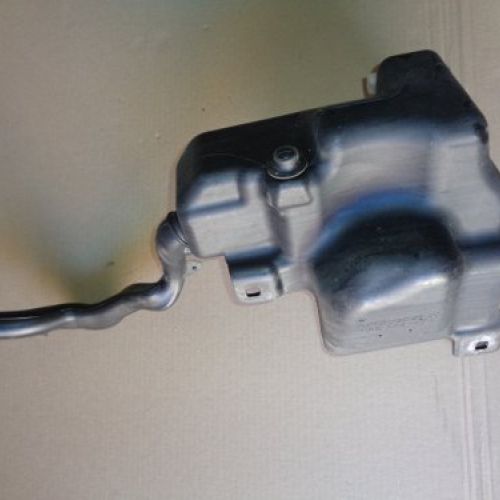 DEPOSITO LIMPIA PARABRISAS DELANTERO MERCEDES BENZ CLASE A 2013 W176
