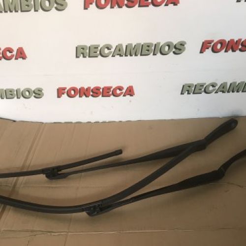 BRAZOS LIMPIA PARABRISAS DELANTERO BMW SERIE 5 2012 F10 F11 Ref. 6161 7203156 / 6161 7182459