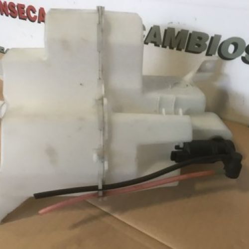 DEPOSITO LIMPIA PARABRISAS DELANTERO NISSAN X TRAIL 2018 1